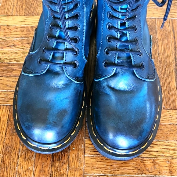 Made in England Doc Marten boot - Picture 11 of 11